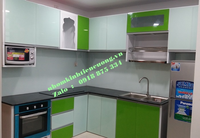 Mẫu tủ bếp nhôm kính đẹp mới nhất hiện nay