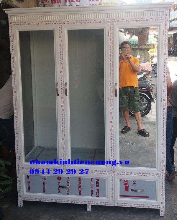 Tủ nhôm kính đựng quần áo